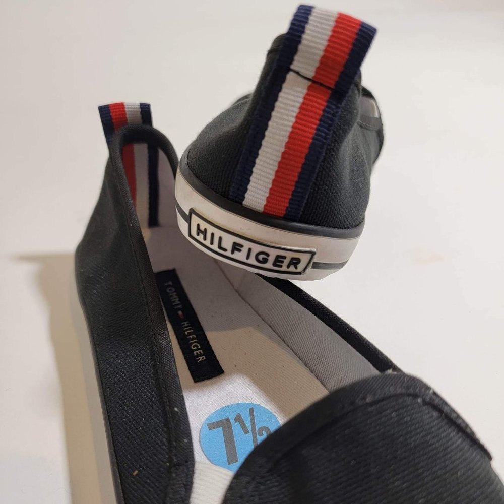 NEW Tommy Hilfiger Casual Black Slip On / Pull On Shoes Size 7.5 M
